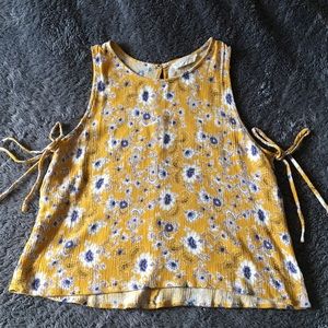 🎀Women’s Floral Top🎀